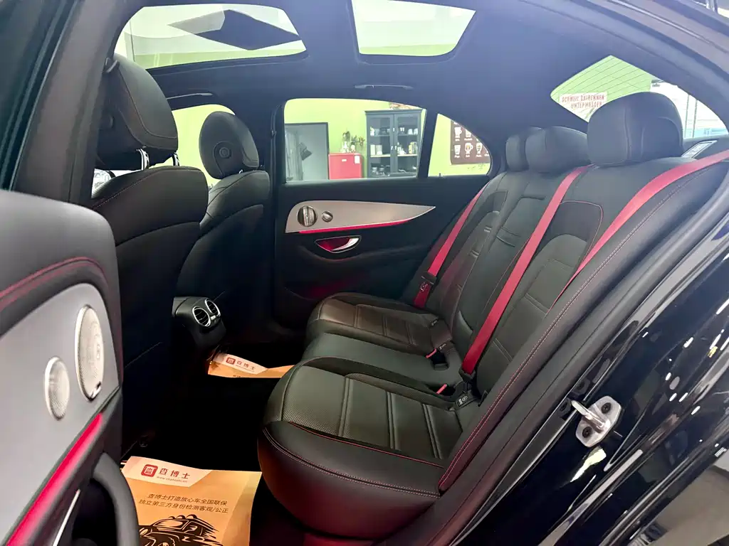Mercedes-Benz E-Class AMG 2023 — фото 24