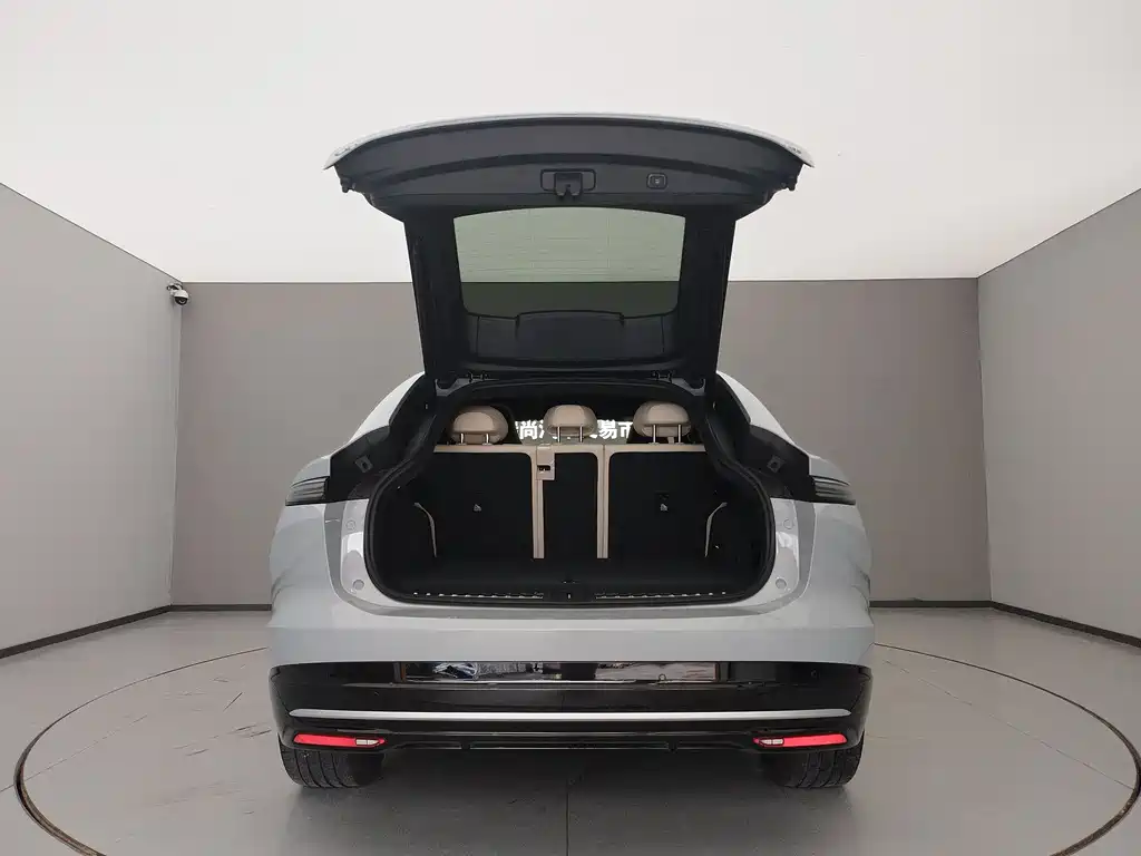 NIO EC6 2025