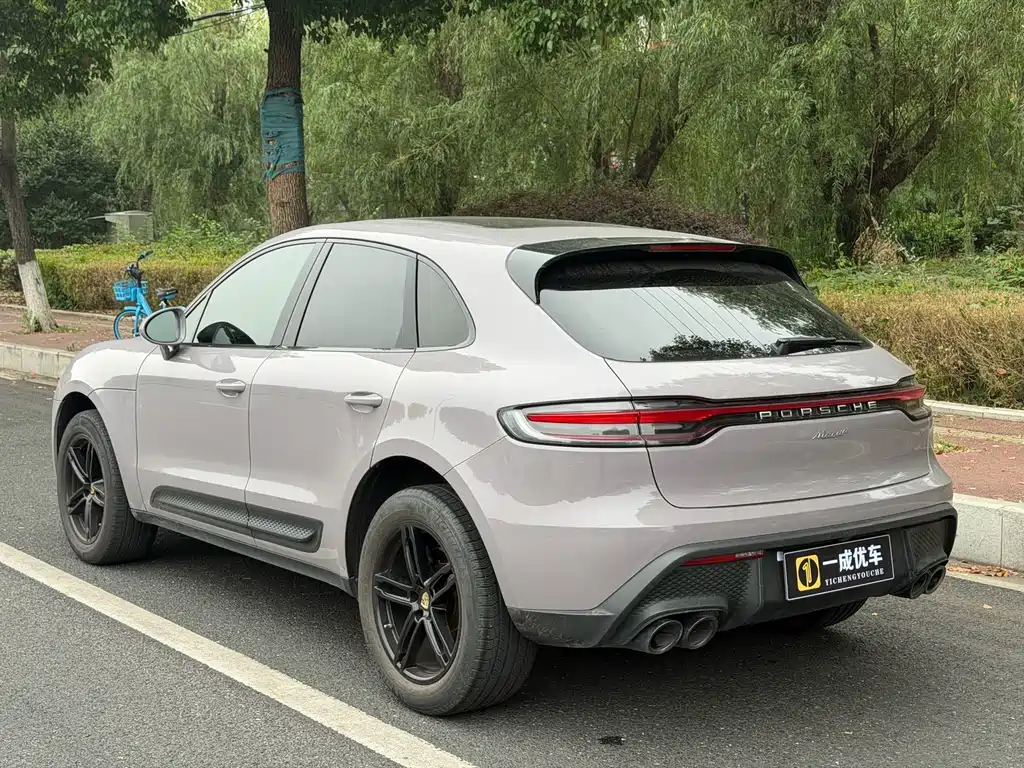 Porsche Macan 2023