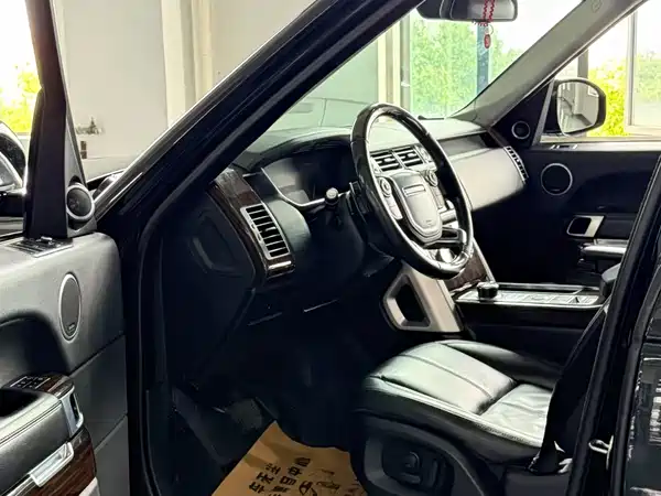 Land Rover Range Rover 2017