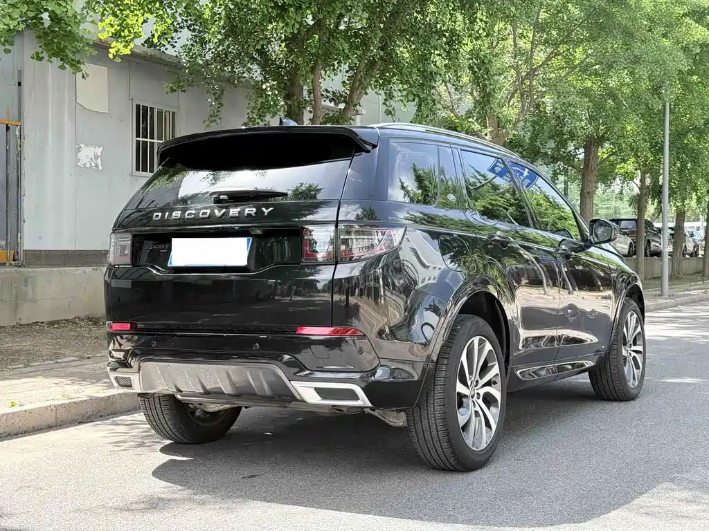 Land Rover Discovery Sport 2022 — фото 6