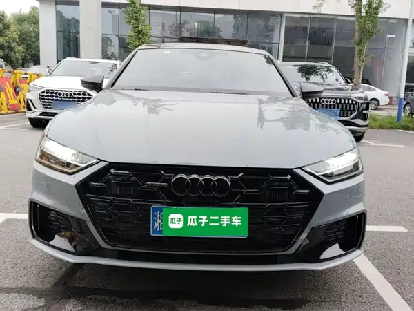 Audi A7L 2025