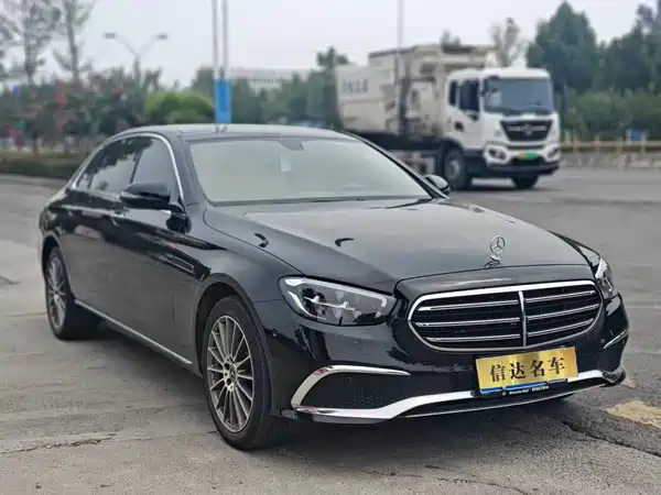 Mercedes-Benz E-Class 2023