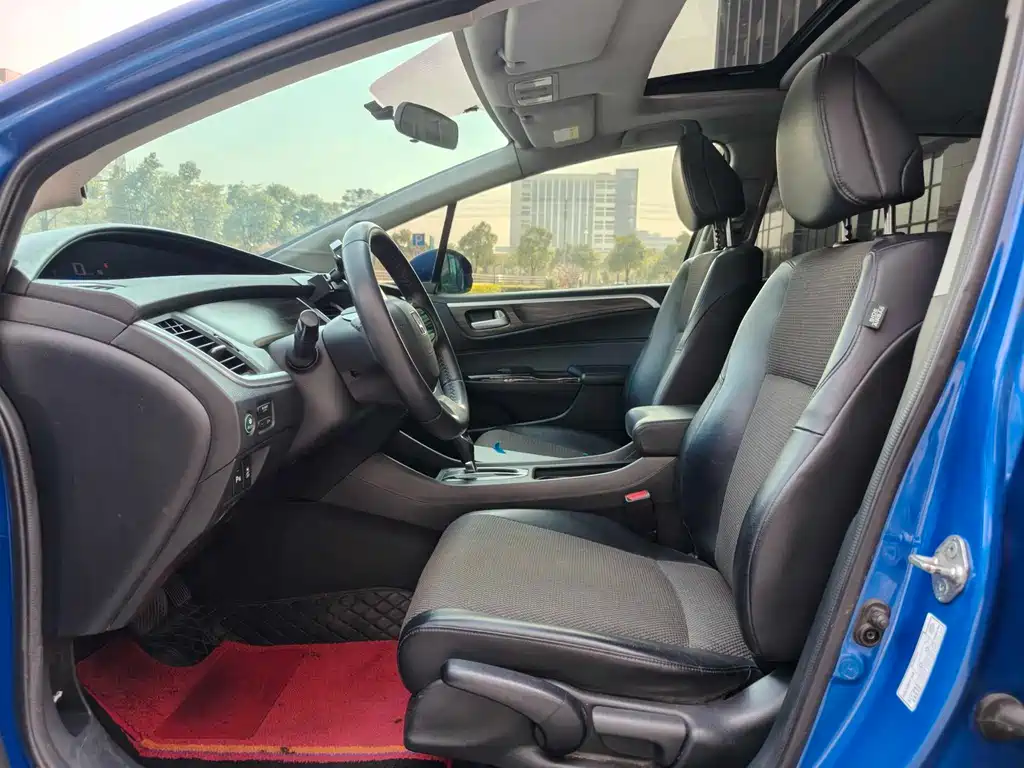 Honda Jade 2018 — фото 6