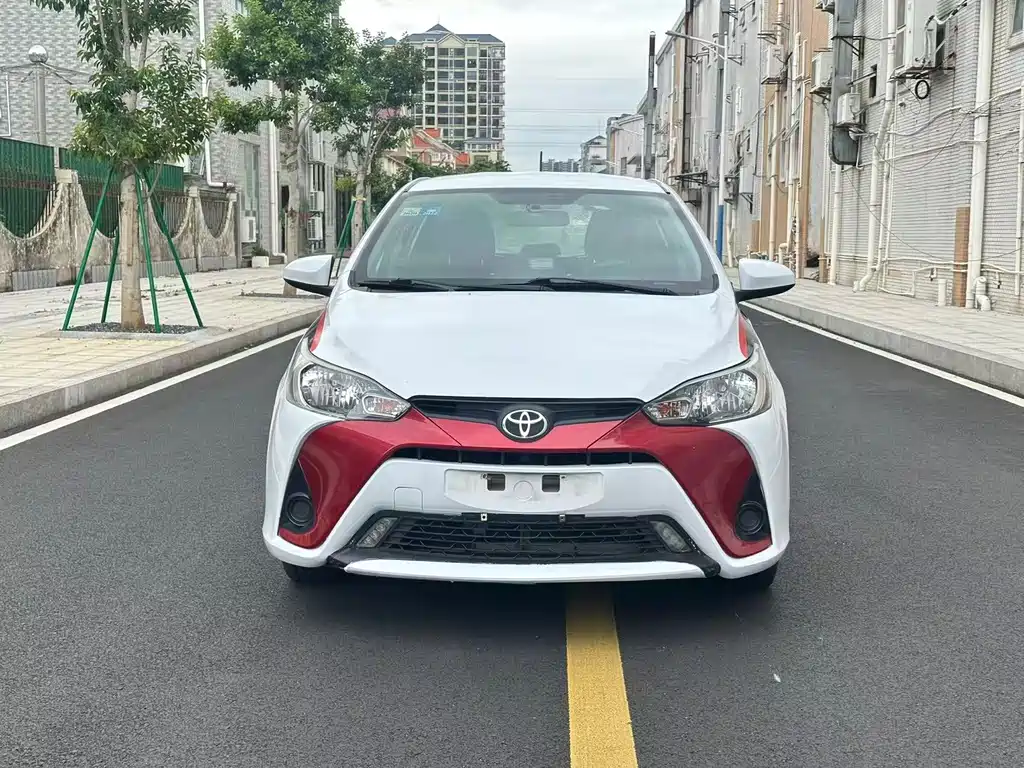 Toyota Yaris L 2018 — фото 3