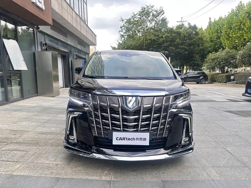Toyota Alphard 2022 — фото 2