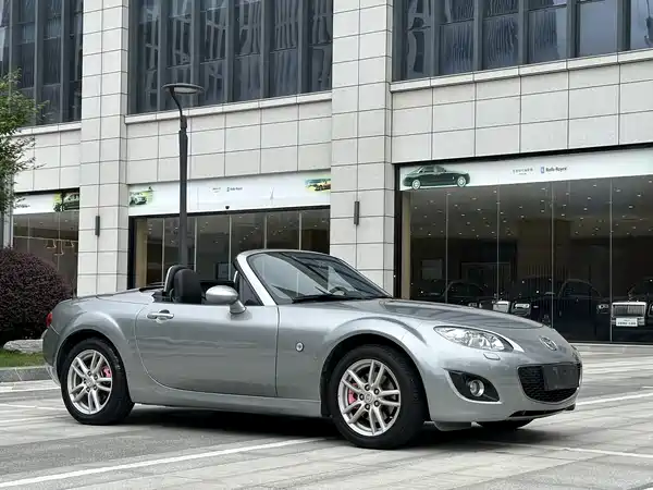 Mazda MX-5 2010