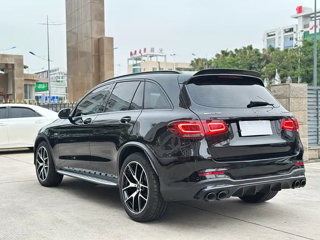 Mercedes-Benz GLC AMG 2021