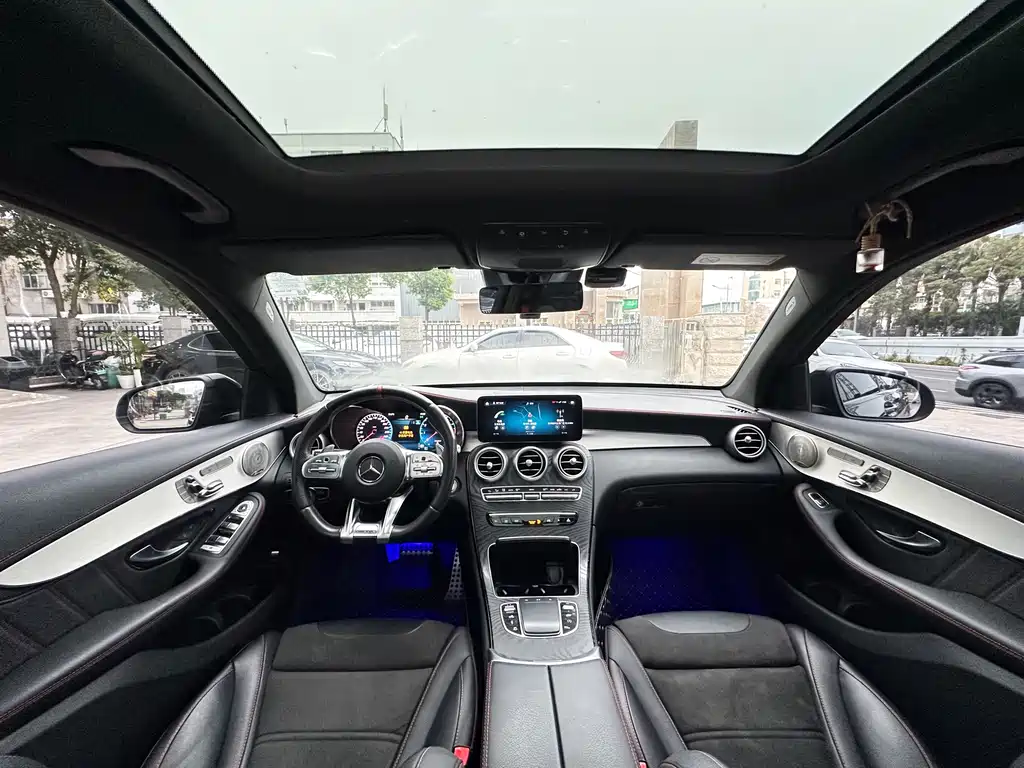 Mercedes-Benz GLC AMG 2021 — фото 14