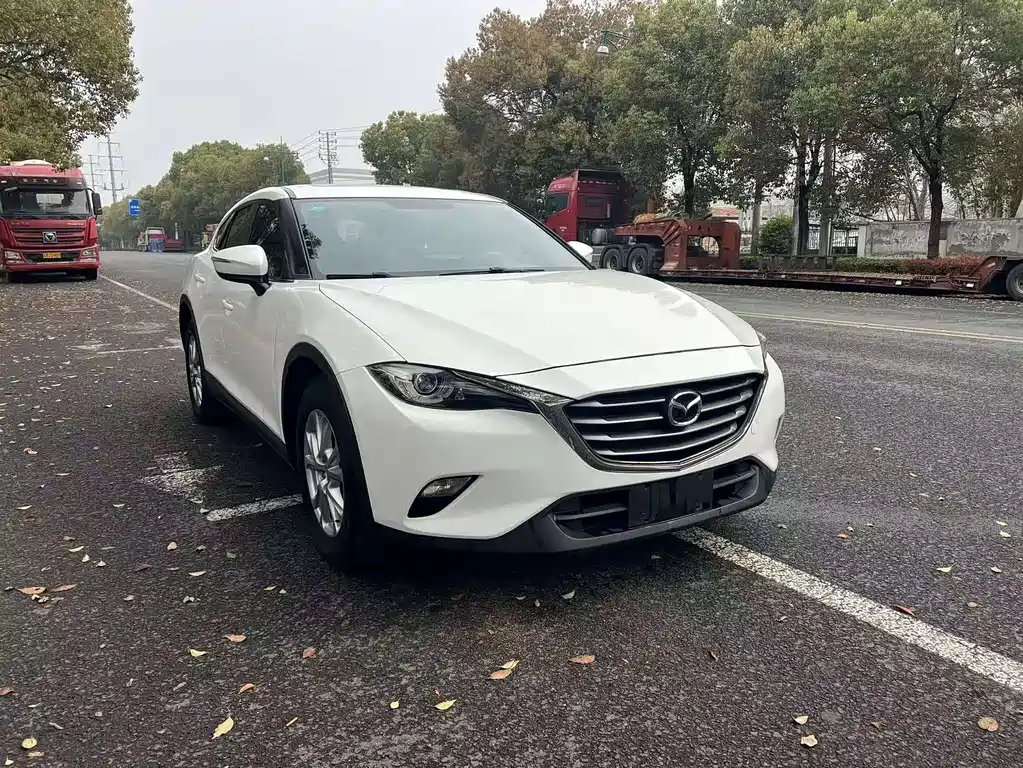 Mazda CX-4 2018 — фото 3