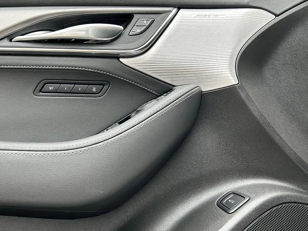 Cadillac CT5 2023 — фото 25