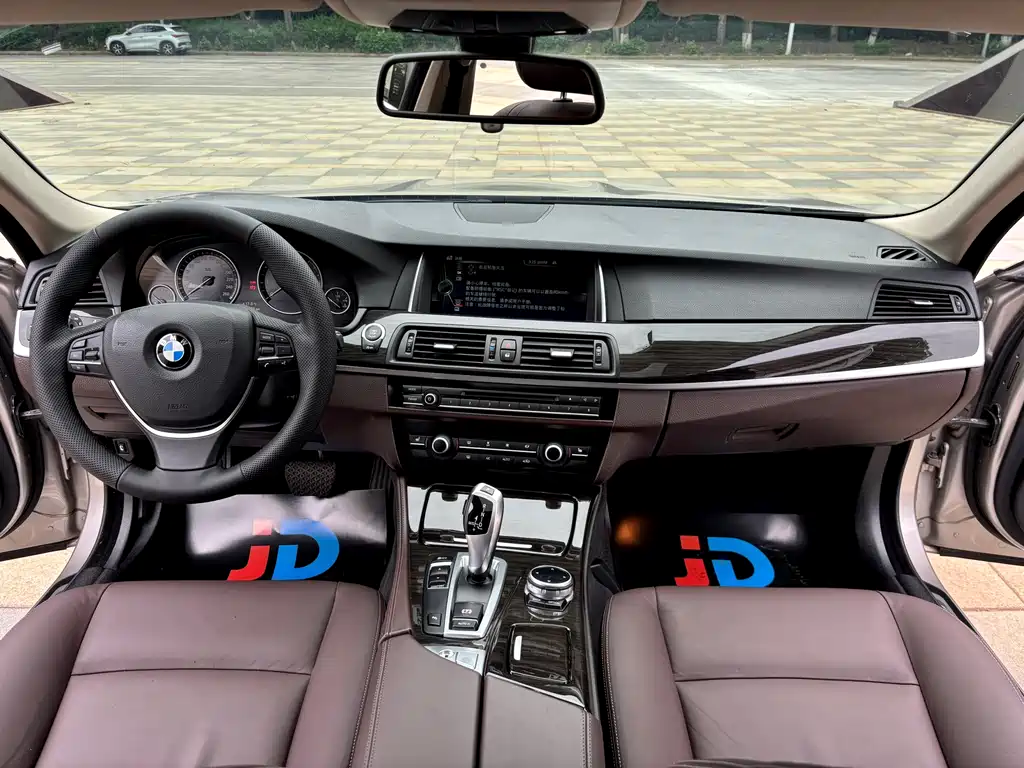 BMW 5 Series 2014 — фото 22