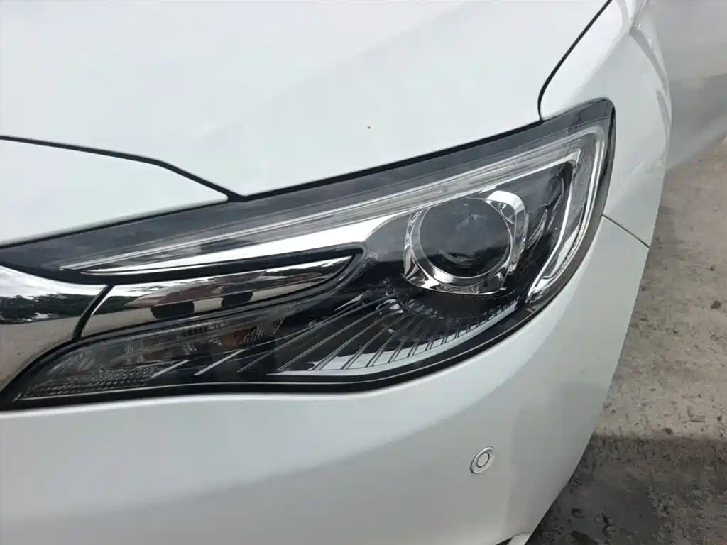 Buick Excelle 2018 — фото 24
