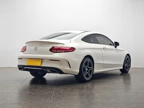 Mercedes-Benz C-Class 2020