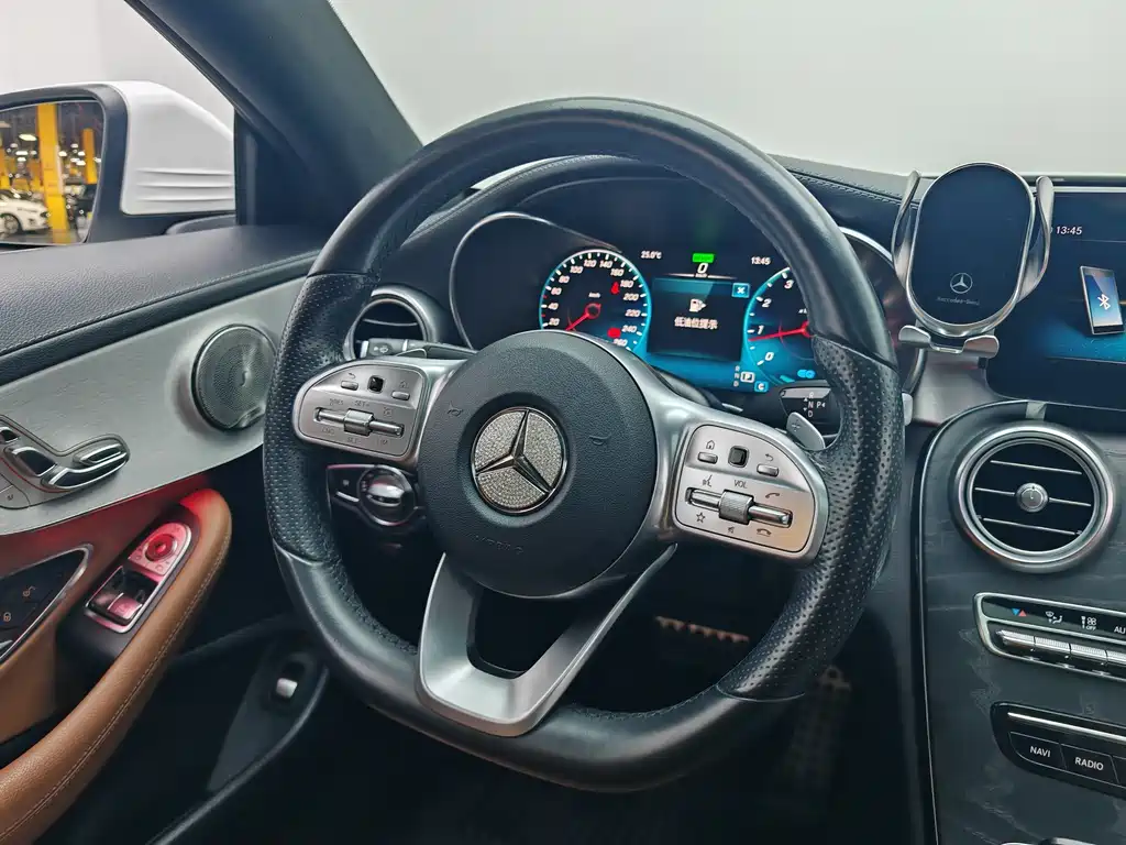 Mercedes-Benz C-Class 2021 — фото 16
