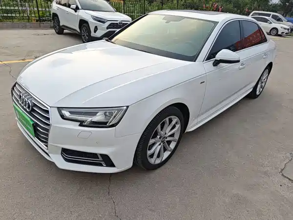 Audi A4L 2018