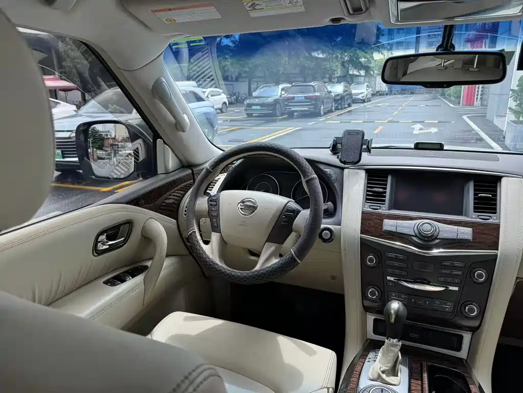 Nissan Patrol 2018 — фото 14