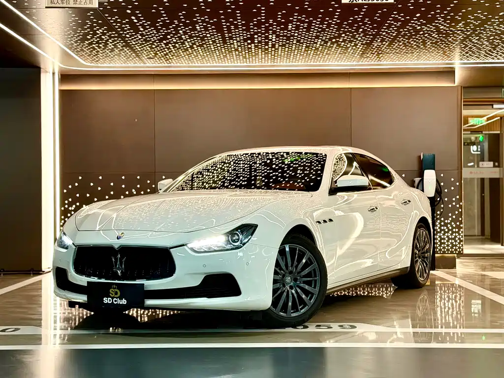 Maserati Ghibli 2017 — фото 1