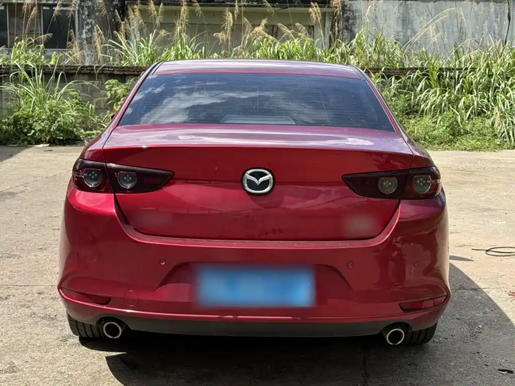 Mazda 3 Axela 2022