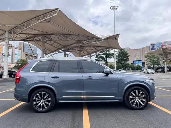 Volvo XC90 2020