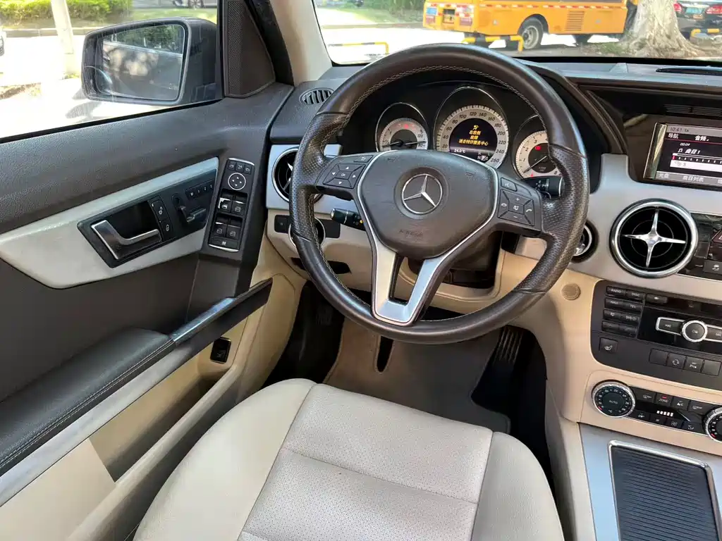 Mercedes-Benz GLK-Class 2013 — фото 23