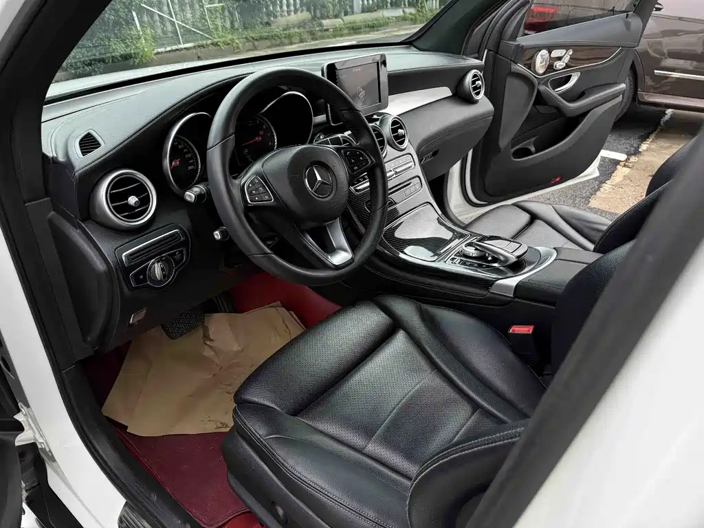 Mercedes-Benz GLC 2018
