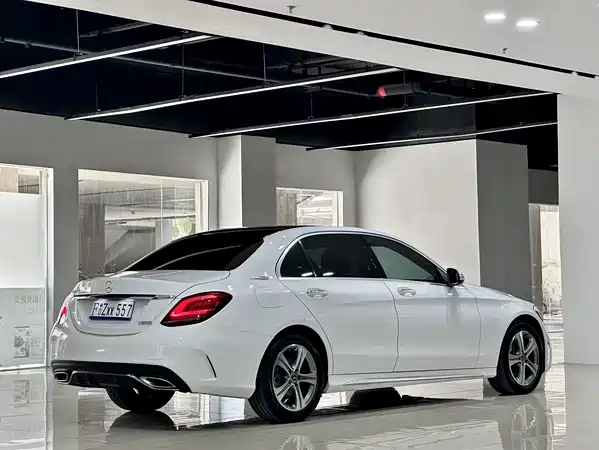 Mercedes-Benz C-Class 2019