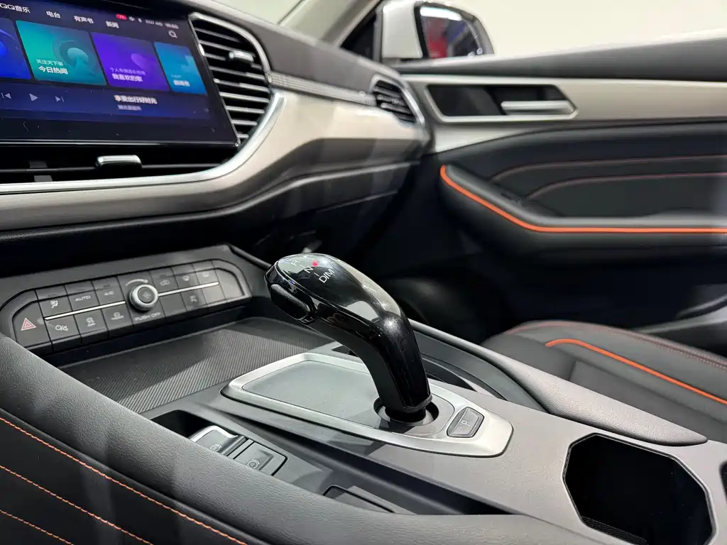 Haval F7 2020 — фото 19