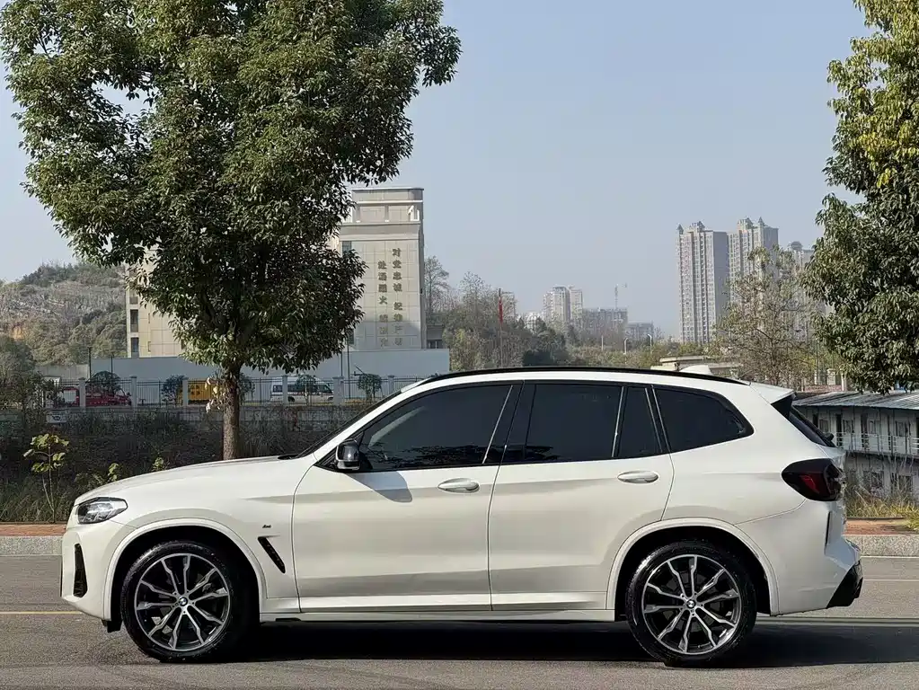 BMW X3 2022 — фото 7