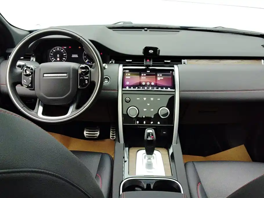 Land Rover Discovery Sport 2021 — фото 12