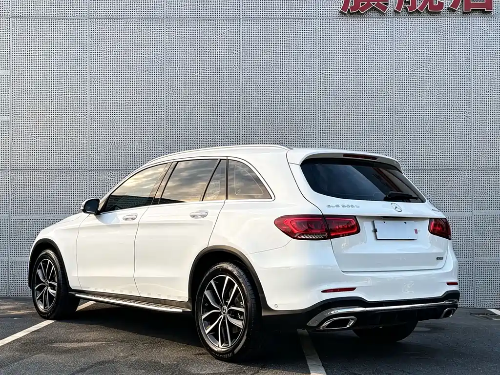 Mercedes-Benz GLC 2021 — фото 6