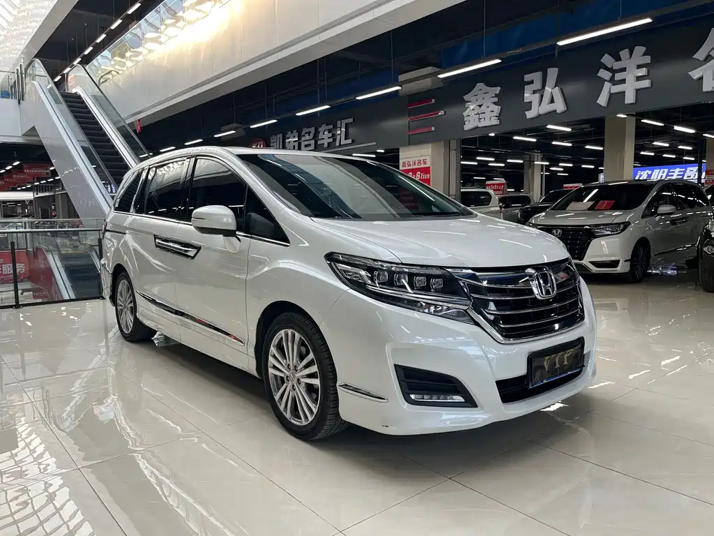 Honda Elysion 2019 — фото 3