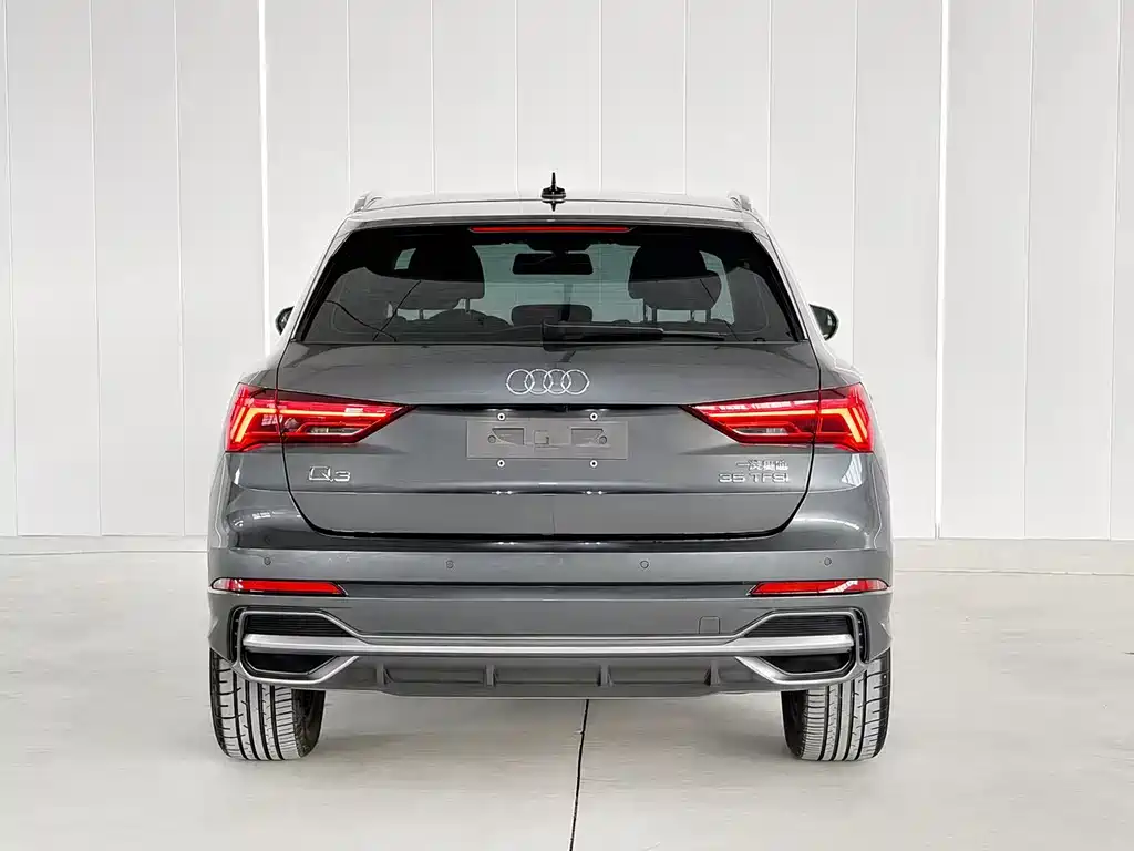 Audi Q3 2021