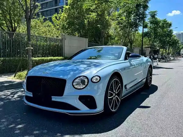 Bentley Continental 2023