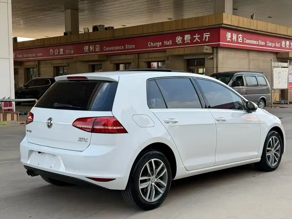 Volkswagen Golf 2017