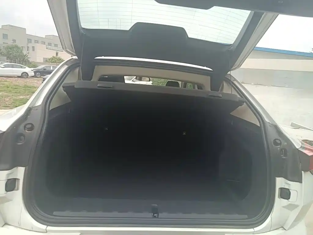 BMW X2 2025 — фото 19