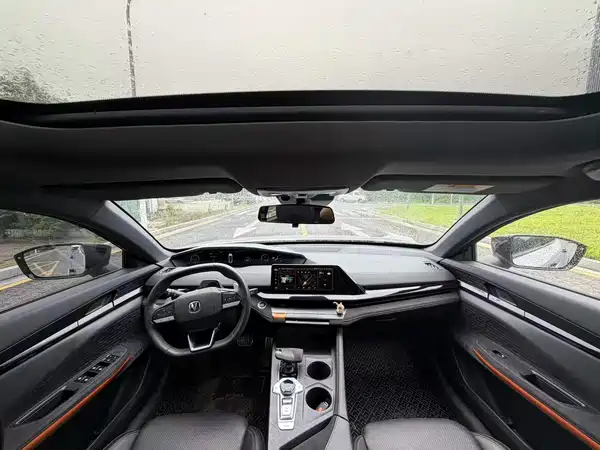 Changan UNI-V 2023