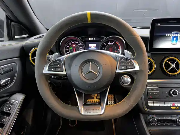 Mercedes-Benz CLA 2018