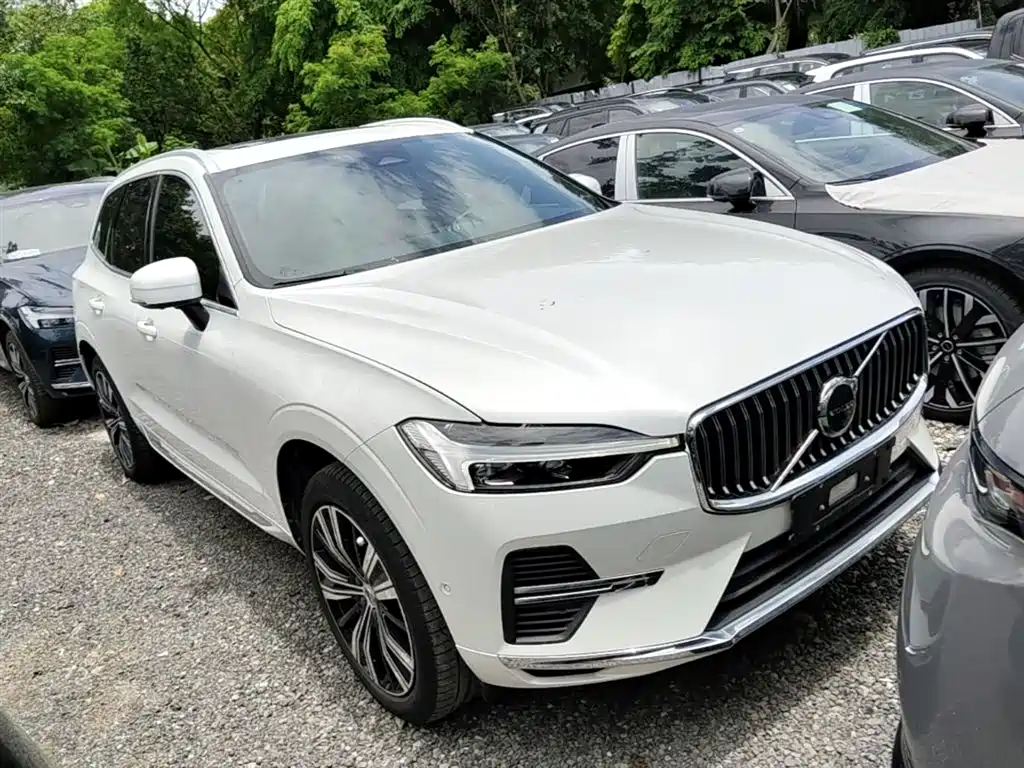 Volvo XC60 PHEV 2021 — фото 4
