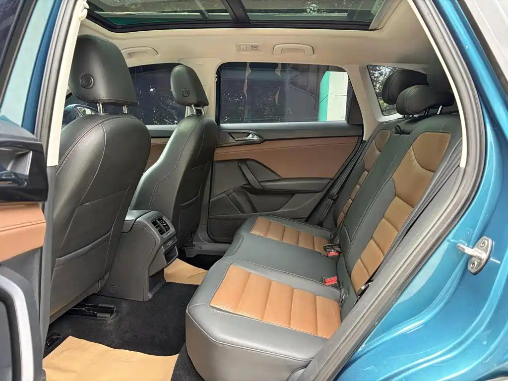 Volkswagen Tharu 2018