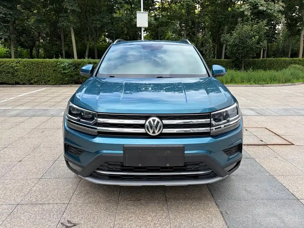 Volkswagen Tharu 2018