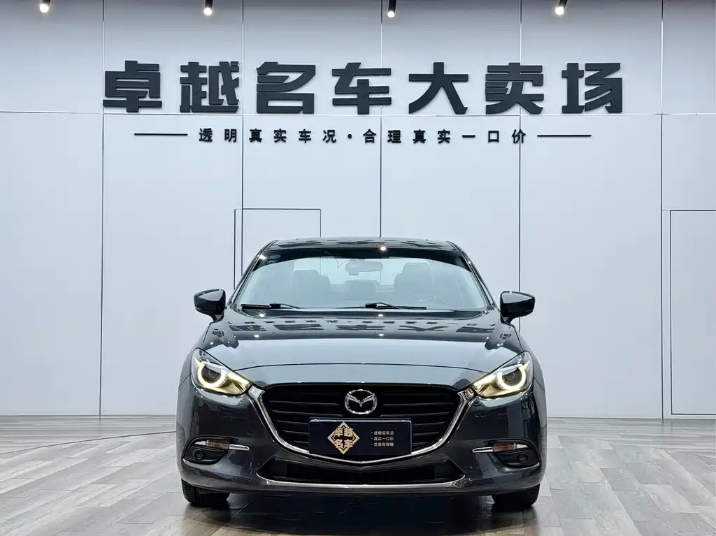 Mazda 3 Axela 2019 — фото 2