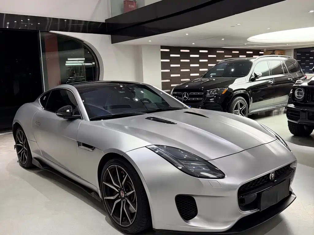 Jaguar F-TYPE 2019 — фото 3