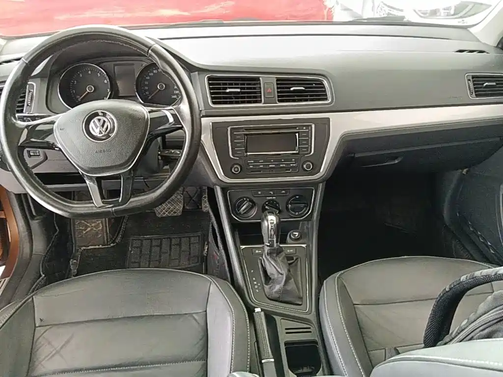 Volkswagen Gran Lavida 2016 — фото 10