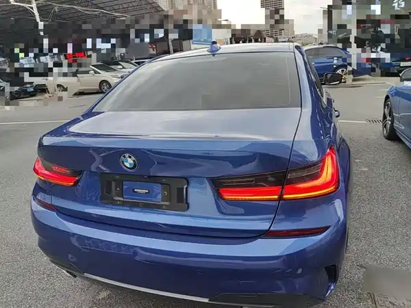 BMW 3 Series 2021