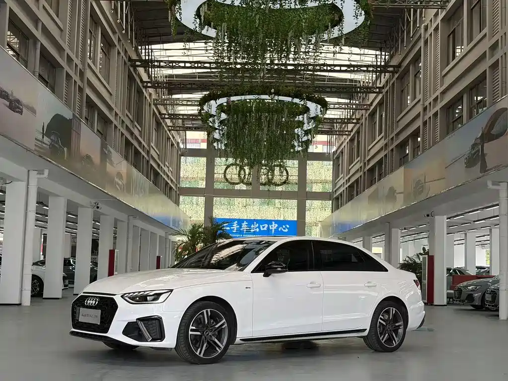 Audi A4L 2022