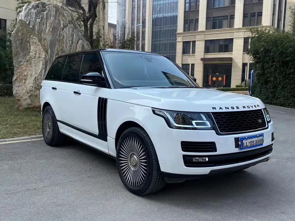 Land Rover Range Rover 2018 — фото 3