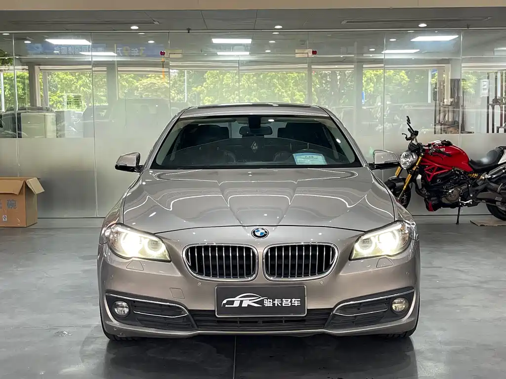 BMW 5 Series 2015