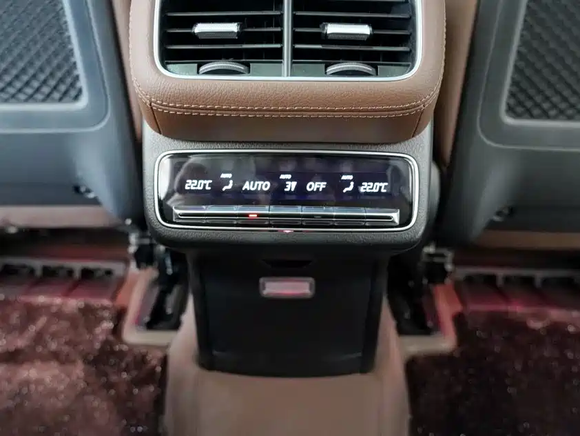 Mercedes-Benz GLE 2025 — фото 13