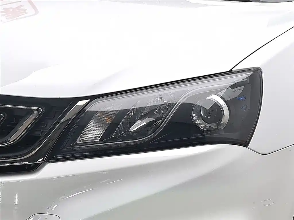 Geely Emgrand 2017